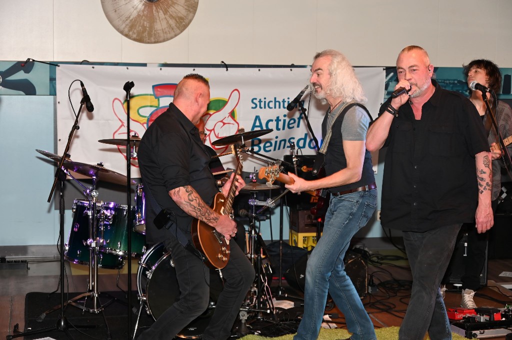 ../Images/Rocken op het Eiland 140.jpg